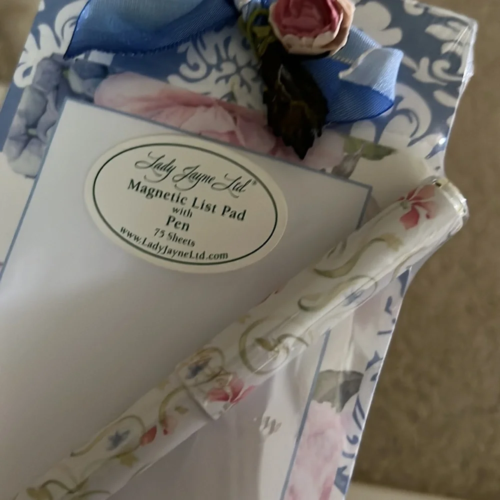Bundle of notepads - New in packaging SFH - Picture 6 of 8